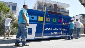 Kuşadası Belediyesi 14 noktaya mobil atık getirme merkezi kurdu