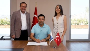 Kuşadası Belediyesi, İklim ve Enerji S&ouml;zleşmesi imzaladı