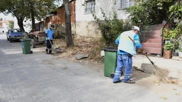 Kuşadası Belediyesi temizlik &ccedil;alışmalarına hız verdi
