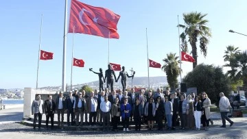 Kuşadası&rsquo;nda Muhtarlar G&uuml;n&uuml; i&ccedil;in t&ouml;ren d&uuml;zenlendi