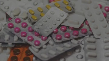 Kuşadası&rsquo;nda yeşil re&ccedil;eteye tabi 107 adet hap ele ge&ccedil;irildi