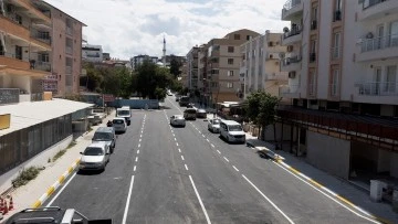 Kuşadası&rsquo;nda yol &ccedil;alışmaları devam ediyor