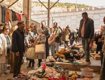 Kuşadası&rsquo;nın semt pazarları geri geliyor!