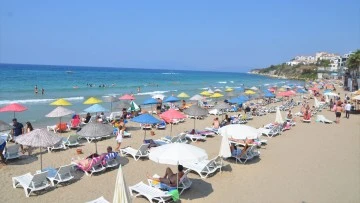 Kuşadası otellerinde bayram rezervasyonlarında doluluk oranı y&uuml;zde 70&rsquo;e ulaştı