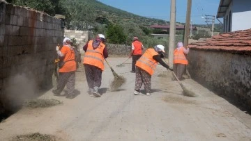 Kuyucak Belediyesi, il&ccedil;eyi bayrama hazırlıyor