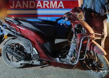 Motosikleti bırakıp ka&ccedil;tı, her yerde aranıyor