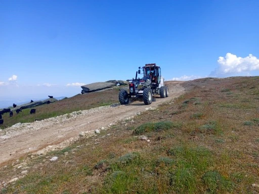 MADRAN VE KORUMAZ YAYLA YOLUNDA YAZ SEZONU &Ouml;NCESİ D&Uuml;ZENLEME &Ccedil;ALIŞMALARI TAMAMLANDI