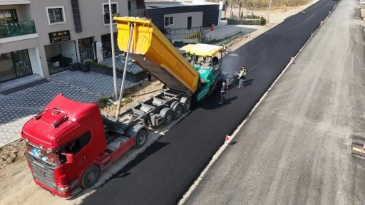 BAŞKAN &Ccedil;ER&Ccedil;İOĞLU EFELER&rsquo;İN YOLLARINI YENİLİYOR