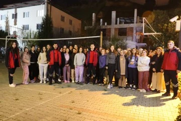 NAFAD ekipleri gen&ccedil;lere afet eğitimi vermeye devam ediyor