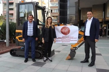 Nazilli Belediyesi ara&ccedil; parkuru g&uuml;&ccedil;leniyor