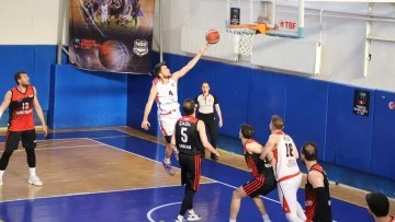 Nazilli Belediyespor Basketbol takımı sezonu kapattı