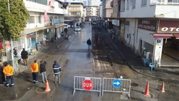 Nazilli&rsquo;de altyapısı yetersiz olan cadde yenileniyor