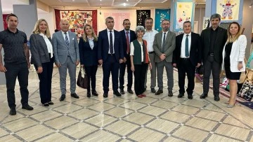 Nazilli'de HEM kursiyerlerinden &lsquo;Renklerin Dili&rsquo; sergisi