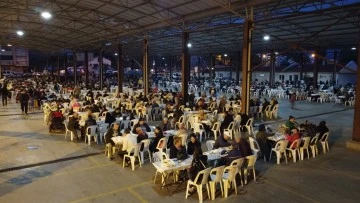 Nazilli&rsquo;de son iftar programı Turan Mahallesi'nde ger&ccedil;ekleştirildi