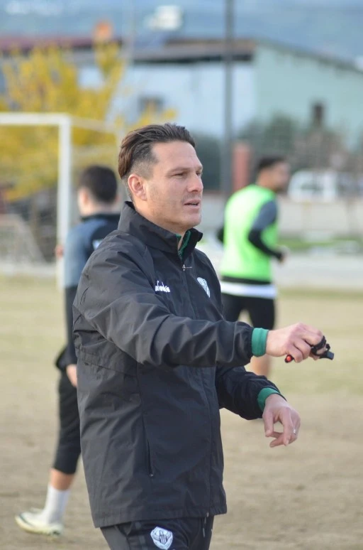 Nazillispor ikinci devreye umutlu başladı