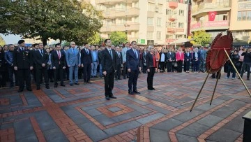 &lsquo;&Ouml;ğretmenler G&uuml;n&uuml;&rsquo; Nazilli&rsquo;de de coşkuyla kutlandı