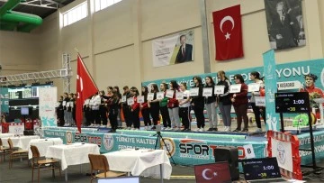 Okullar Arası Gen&ccedil; Kızlar T&uuml;rkiye Halter Şampiyonası Kuşadası'nda başladı