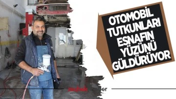 Otomobil tutkunları esnafın y&uuml;z&uuml;n&uuml; g&uuml;ld&uuml;r&uuml;yor