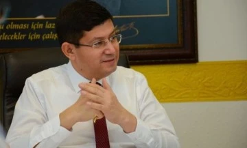 &Ouml;zcan, dedikodulara son noktayı koydu