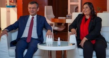 &Ouml;zg&uuml;r &Ouml;zel'den Aydın a&ccedil;ıklaması