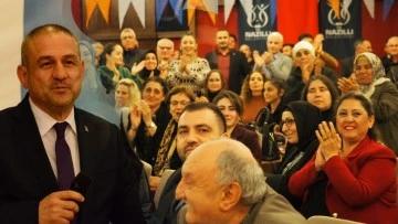 Partililer Mustafa Abak'ı vekil gibi karşıladı