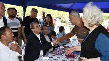 "İktidara geldiğimizde b&uuml;t&uuml;n T&uuml;rkiye&rsquo;yi kucaklayacağız"