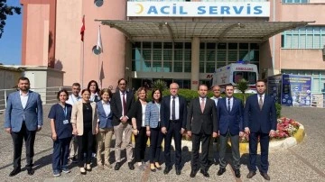 Sağlık M&uuml;d&uuml;r&uuml; Şenkul, bayramı sağlık personelleriyle ge&ccedil;irdi