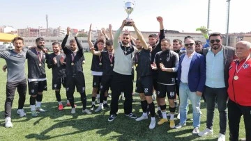 Şampiyon Aydınspor kupasına kavuştu