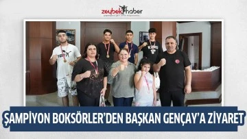 ŞAMPİYON BOKS&Ouml;RLER&rsquo;DEN BAŞKAN GEN&Ccedil;AY&rsquo;A ZİYARET
