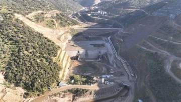 Sarı&ccedil;ay Barajı&rsquo;nda &ccedil;alışmalar hız kesmiyor