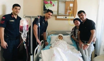 Şehit annesine jandarmadan kan bağışı