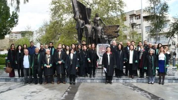 S&ouml;ke&rsquo;de Avukatlar G&uuml;n&uuml; kutlandı