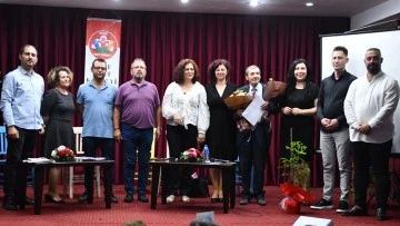 S&ouml;ke&rsquo;de edebiyat gecesi