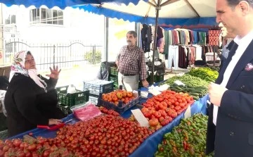 S&Ouml;KE&rsquo;DE PAZARCI ESNAFI İSYAN ETTİ: &ldquo;KİLO İLE DOMATES SATMAYI UNUTTUK&rdquo;