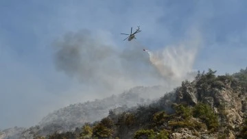 S&ouml;ke&rsquo;deki yangını s&ouml;nd&uuml;rme &ccedil;alışmaları devam ediyor