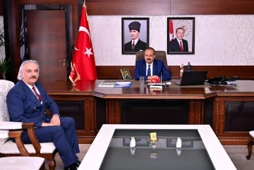 S&ouml;ke'nin yeni Kaymakamı Ali Ak&ccedil;a, Aydın Valisi Canbolat ile bir araya geldi