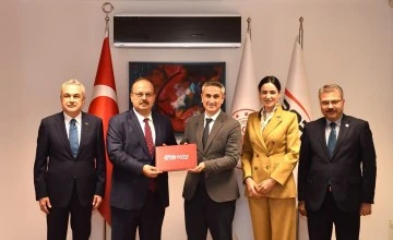 S&ouml;ke ve İncirliova Spor Kompleksleri i&ccedil;in imzalar atıldı