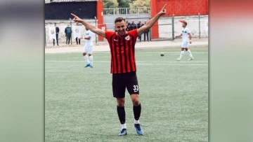 S&ouml;kespor gol kralını renklerine bağladı
