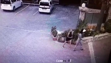 Sosyete hırsızlar Kuşadası'na dadandı