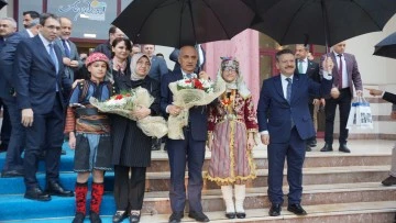 Tarım ve Orman Bakanı Kirişci: &ldquo;Aydın tarımsal kalkınma kapasitesi ile &ouml;nemli bir kent&rdquo;