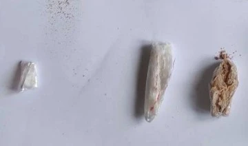 Terlik i&ccedil;erisindeki gizli b&ouml;lmeden uyuşturucu &ccedil;ıktı