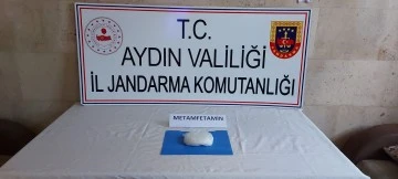 Uyuşturucu tacirine narkotik k&ouml;peği engeli
