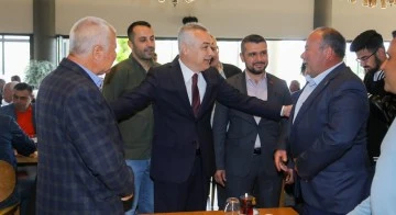 &ldquo;Vakit vatanına, milletine, bayrağına sahip &ccedil;ıkma vaktidir&rdquo;