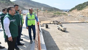 Vali Aksoy, Sarı&ccedil;ay Barajı&rsquo;nda incelemelerde bulundu