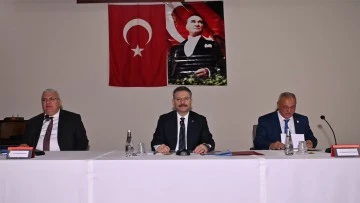 Vali Aksoy, Sultanhisarlı muhtarlar ile bir araya geldi