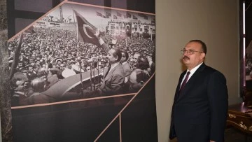 Vali Canbolat, Adnan Menderes M&uuml;zesi&rsquo;ni inceledi