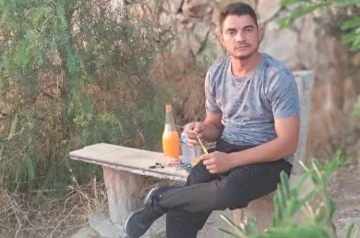 V&uuml;cuduna saplanan demir boruyla hastaneye kaldırılan s&uuml;r&uuml;c&uuml; hayatını kaybetti