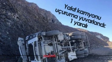 Yakıt kamyonu u&ccedil;uruma yuvarlandı: 1 yaralı