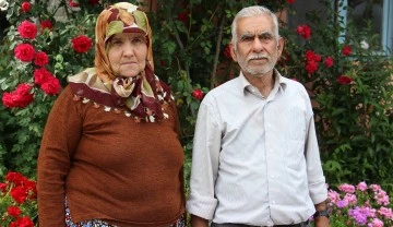 Yarım asırlık evliliklerini '4S' modeline bor&ccedil;lular